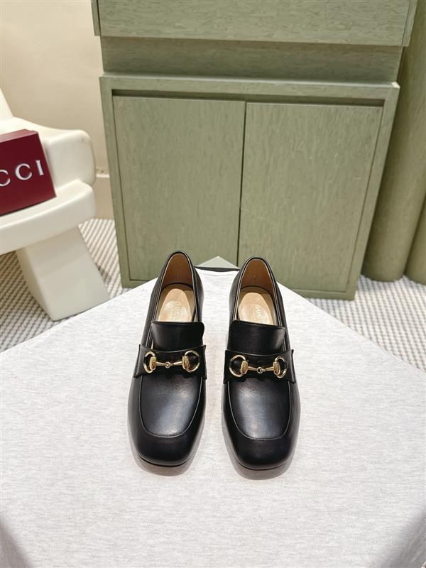 20251127171647697 320